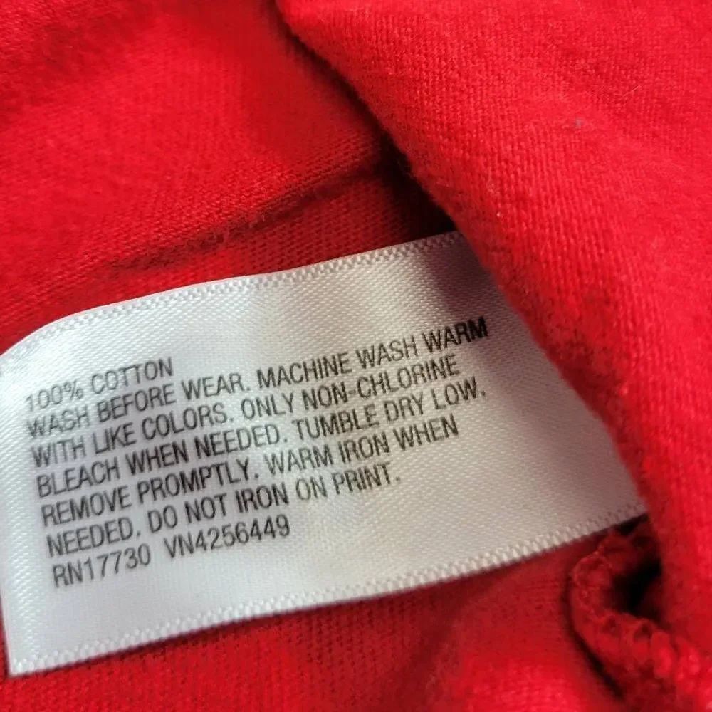 Circo red tshirt XS4/5 - Picture 3 of 3